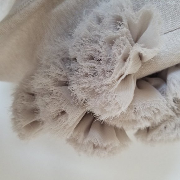 Twelve by Twelve Short Sleeves sweater - Picture 10 of 11